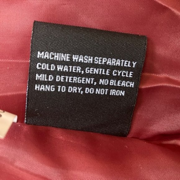 NWT Climate Concepts Puffer Winter Jacket in in Burgundy with Faux Fur, Size Med - Picture 6 of 9